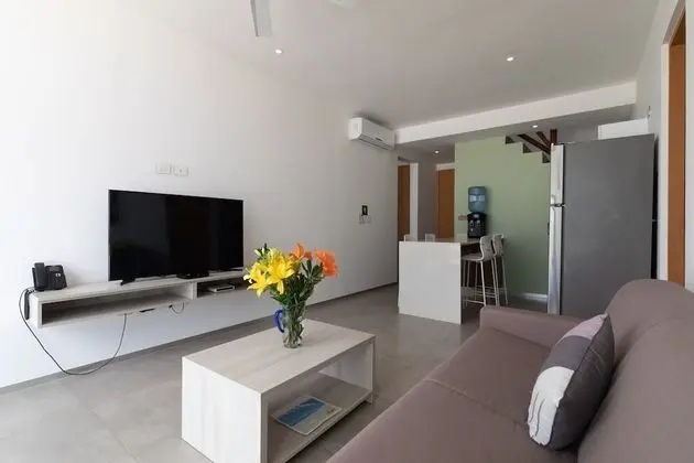 Deluxe Çatı Katı Süiti (Penthouse), 2 Yatak Odası, Kişiye Özel Havuzlu, Şehir Manzaralı