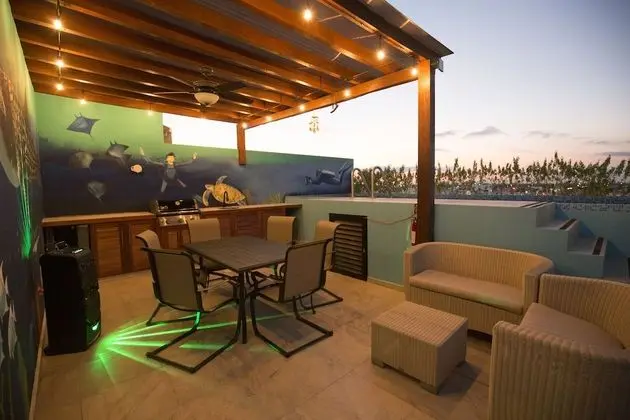 Deluxe Çatı Katı Süiti (Penthouse), 2 Yatak Odası, Kişiye Özel Havuzlu, Şehir Manzaralı
