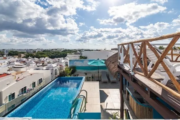 Deluxe Çatı Katı Süiti (Penthouse), 2 Yatak Odası, Kişiye Özel Havuzlu, Şehir Manzaralı