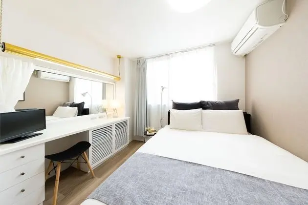 Tek Büyük Yataklı Oda (Extra Bed, 4-4)