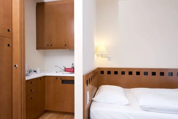 Standard Stüdyo, 1 Tek Kişilik XL Yatak