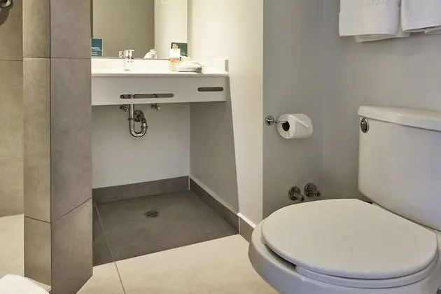 Oda, 2 Tek Kişilik Yatak, Sigara İçilebilir