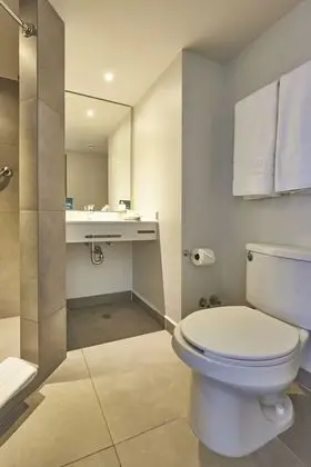 Oda, 2 Tek Kişilik Yatak