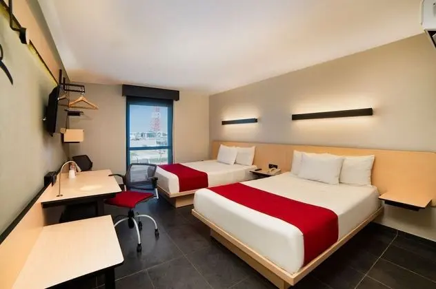 Oda, 2 Çift Kişilik Yatak