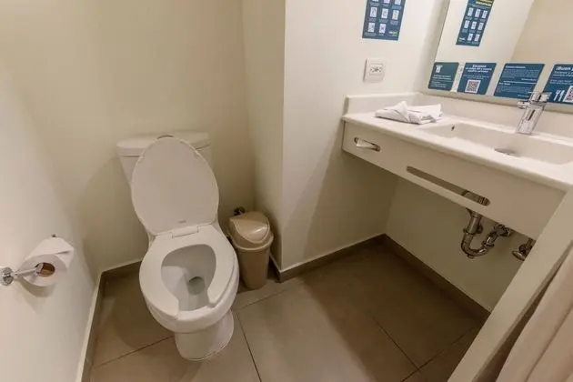 Oda, 2 Tek Kişilik Yatak