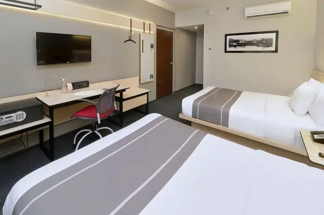 Oda, 2 Çift Kişilik Yatak