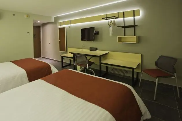 Oda, 2 Çift Kişilik Yatak