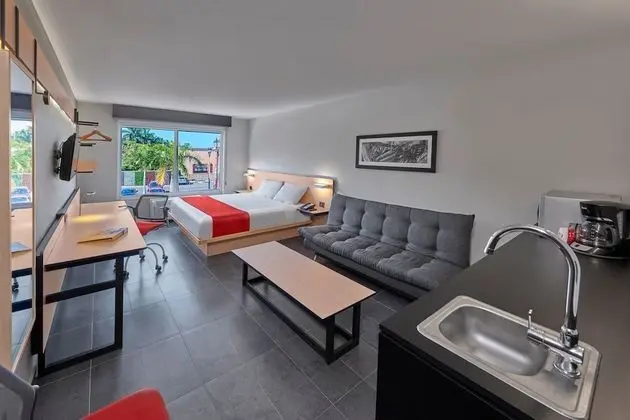 Oda, 1 En Büyük (King) Boy Yatak ve Çekyat