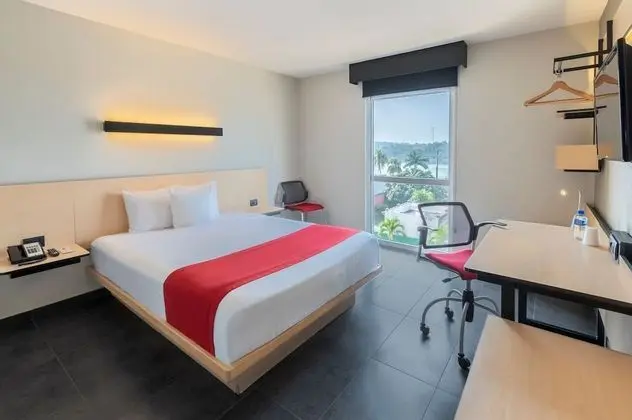 Oda, 1 Büyük (Queen) Boy Yatak