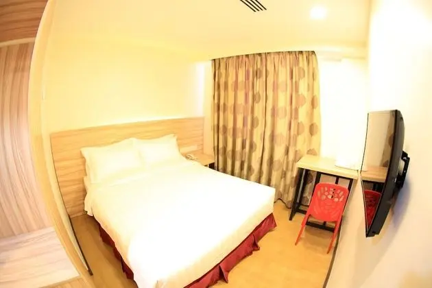 Standard Tek Büyük Yataklı Oda