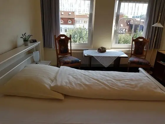 Standard Büyük Yataklı Tek Kişilik Oda