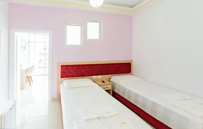 Dört Kişilik Oda, Balkon