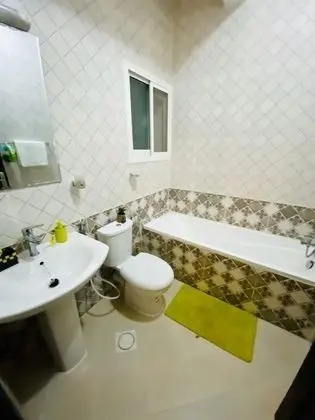 Grand Tek Büyük Yataklı Oda, Ortak Banyo