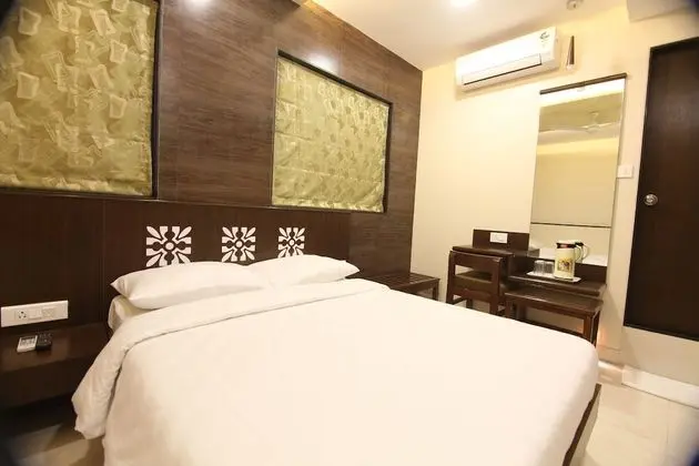 Deluxe Üç Kişilik Oda