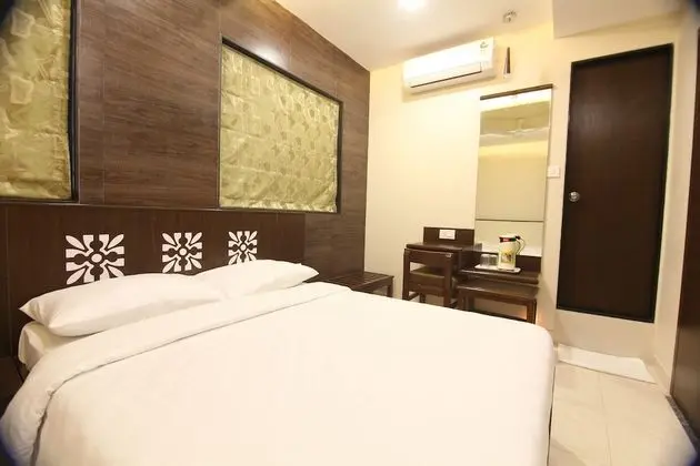 Deluxe Üç Kişilik Oda