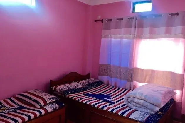Üç Kişilik Oda