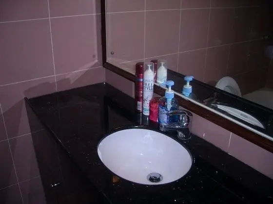 City Tek Büyük Yataklı Oda