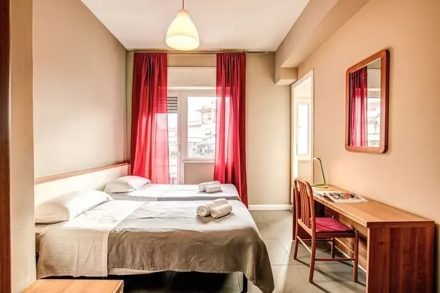 Standard Tek Büyük veya İki Ayrı Yataklı Oda