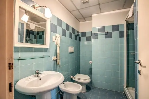 Standard Tek Büyük veya İki Ayrı Yataklı Oda