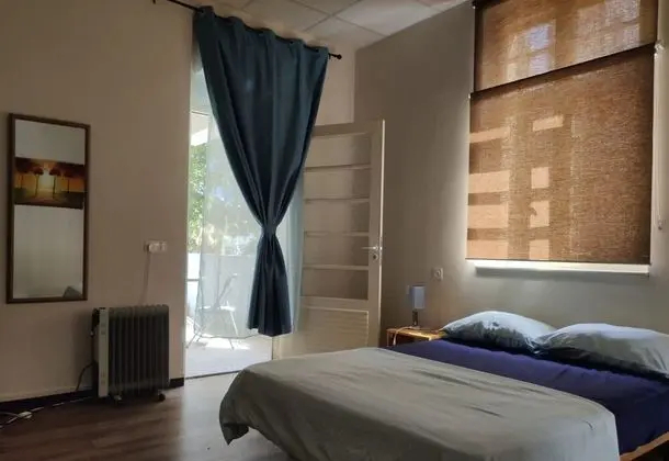 Standard Tek Büyük Yataklı Oda, Ortak Banyo