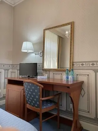 Comfort Oda, 1 En Büyük (King) Boy Yatak, Banyolu/Duşlu, Park Manzaralı