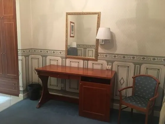 Deluxe Tek Kişilik Oda, 1 Tek Kişilik Yatak, Banyolu/Duşlu, Park Manzaralı