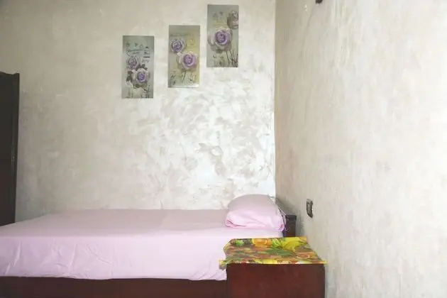 Tek Kişilik Oda, Ortak Banyo