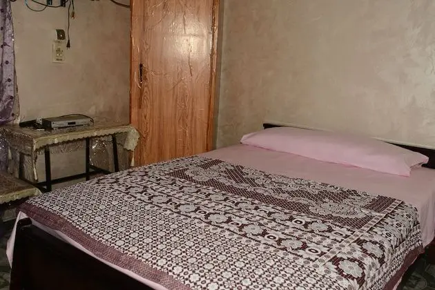 Tek Kişilik Oda, Ortak Banyo