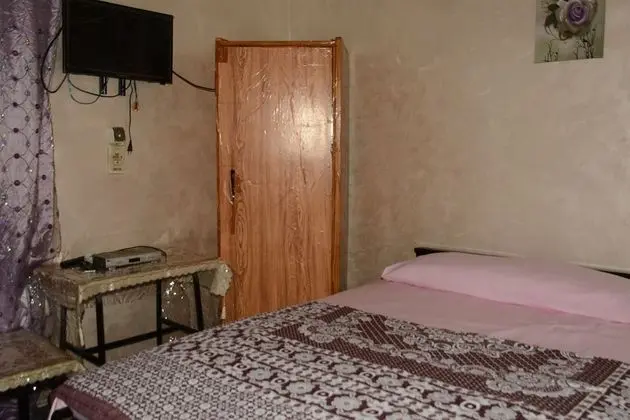Tek Kişilik Oda, Ortak Banyo