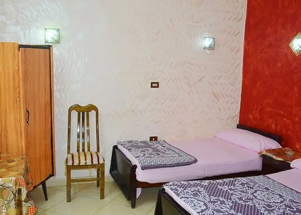 Üç Kişilik Oda