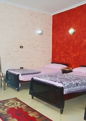 Üç Kişilik Oda