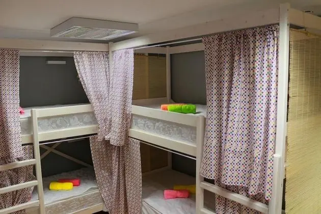 Economy Dört Kişilik Oda, Karma Ranzalı Oda (4 guests)