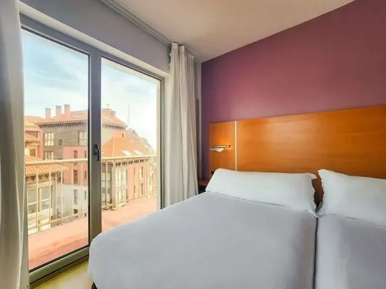 Superior İki Ayrı Yataklı Oda