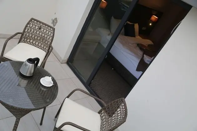 Superior Tek Büyük veya İki Ayrı Yataklı Oda