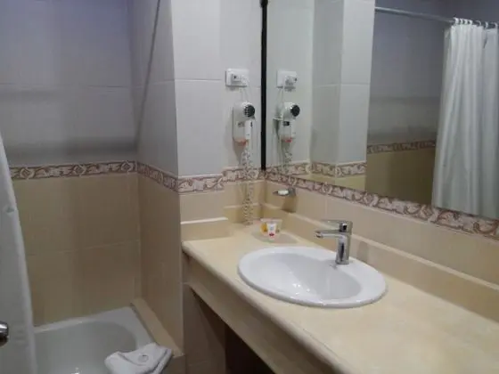 Standard Oda, 1 Çift Kişilik Yatak
