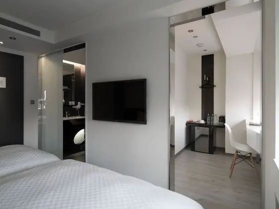 Deluxe Üç Kişilik Oda, Küvet