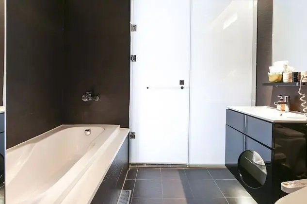 Deluxe Üç Kişilik Oda, Küvet