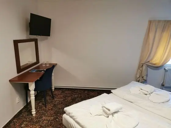 Tek Büyük veya İki Ayrı Yataklı Oda