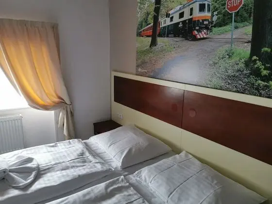 Tek Büyük veya İki Ayrı Yataklı Oda