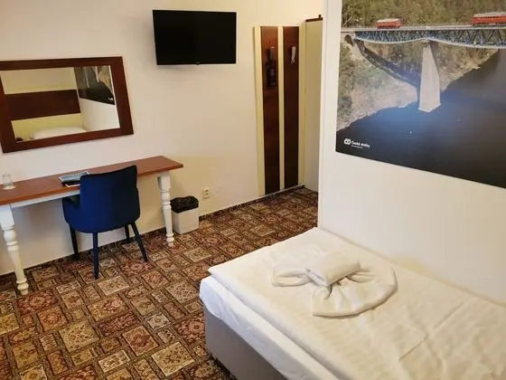 Tek Kişilik Oda