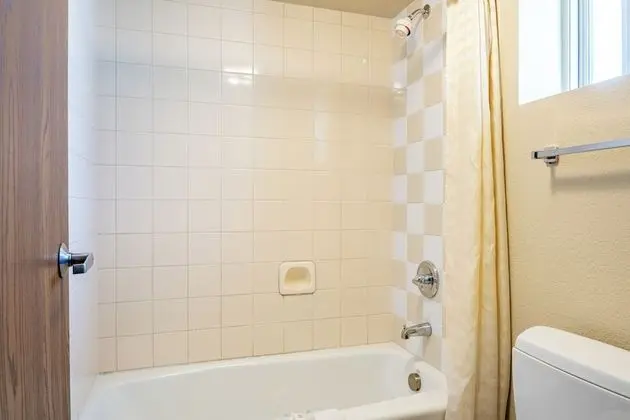 Comfort Oda, 2 Büyük (Queen) Boy Yatak, Buzdolabı ve Mikrodalga, Dağ Manzaralı