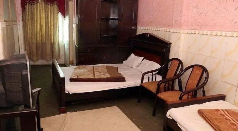 Standard Tek Büyük Yataklı Oda