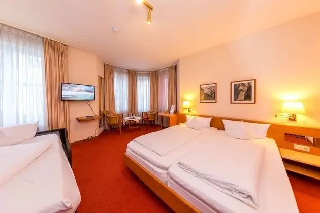 Comfort Üç Kişilik Oda, Sigara İçilmez, Şehir Manzaralı