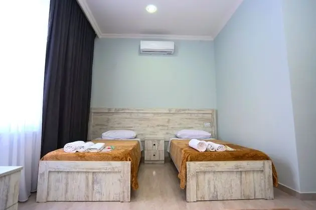 Basic Tek Büyük veya İki Ayrı Yataklı Oda, 2 Tek Kişilik Yatak, Sigara İçilmez