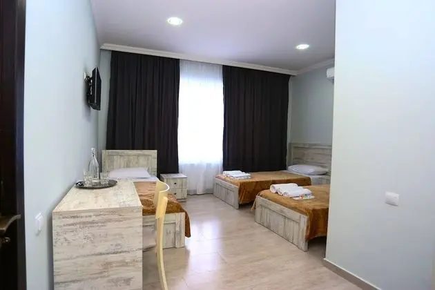 Basic Üç Kişilik Oda, 3 Tek Kişilik Yatak, Sigara İçilmez
