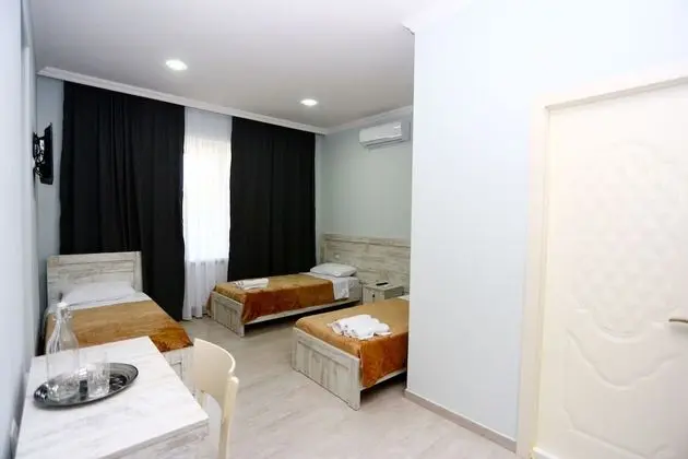 Basic Üç Kişilik Oda, 3 Tek Kişilik Yatak, Sigara İçilmez