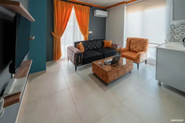 Teraslı 1+1 Suite Room