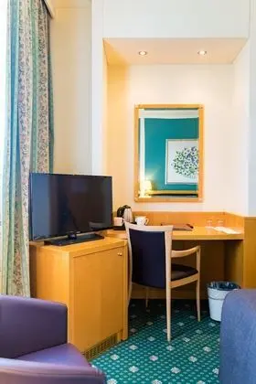 Superior Tek Büyük veya İki Ayrı Yataklı Oda