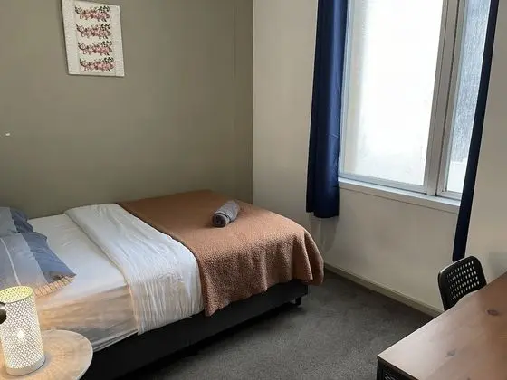 Economy Tek Büyük Yataklı Oda