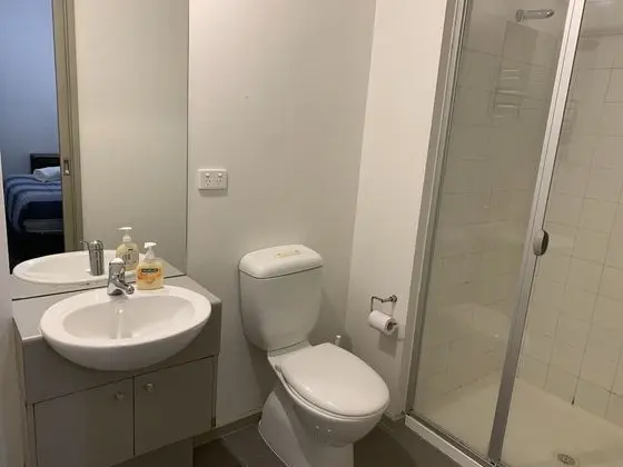 Tek Büyük Yataklı Oda, Banyolu/Duşlu